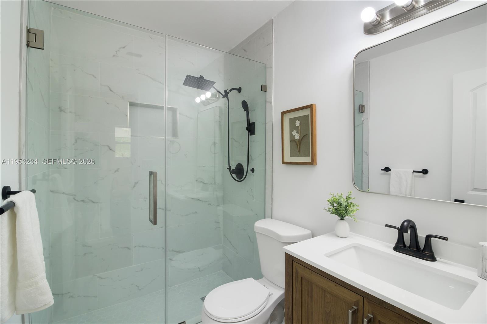 SO MIAMI HEIGHTS MANOR - Residential