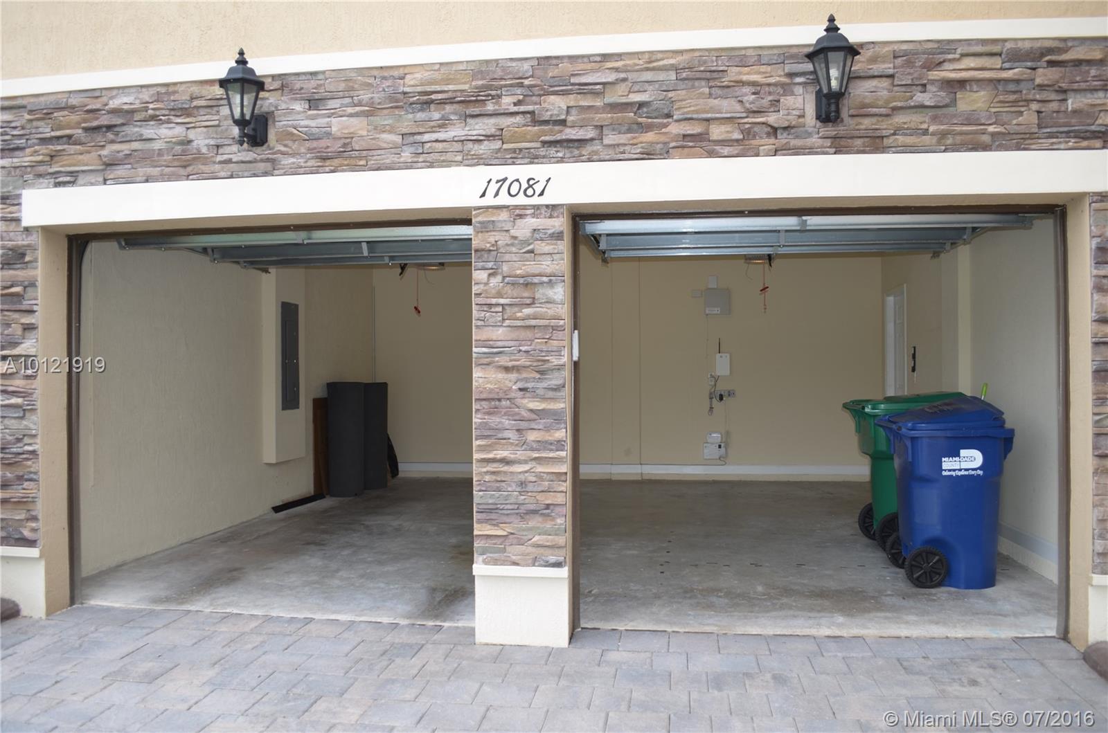 Kendall Commons Residenti - Residential Lease