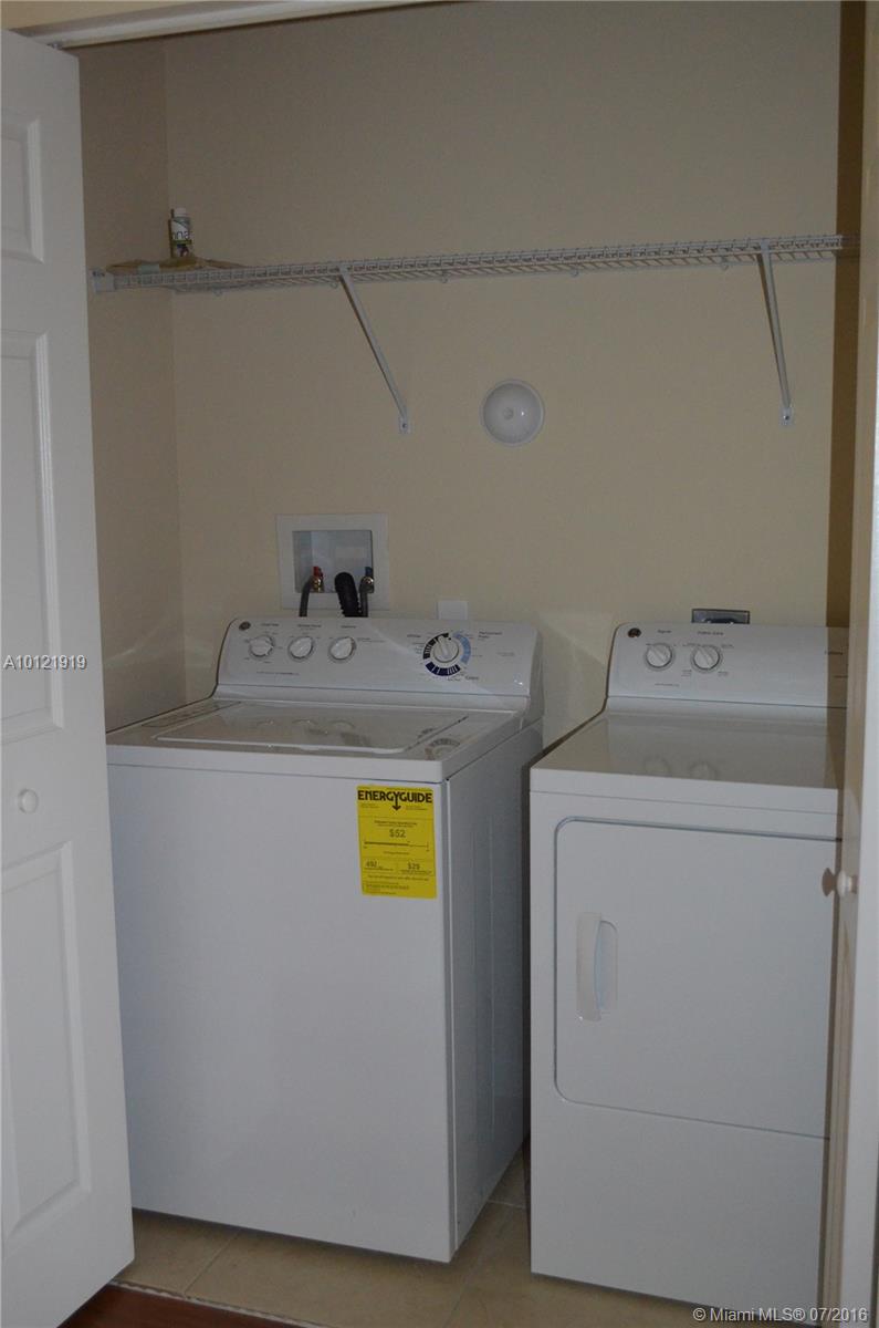 Kendall Commons Residenti - Residential Lease