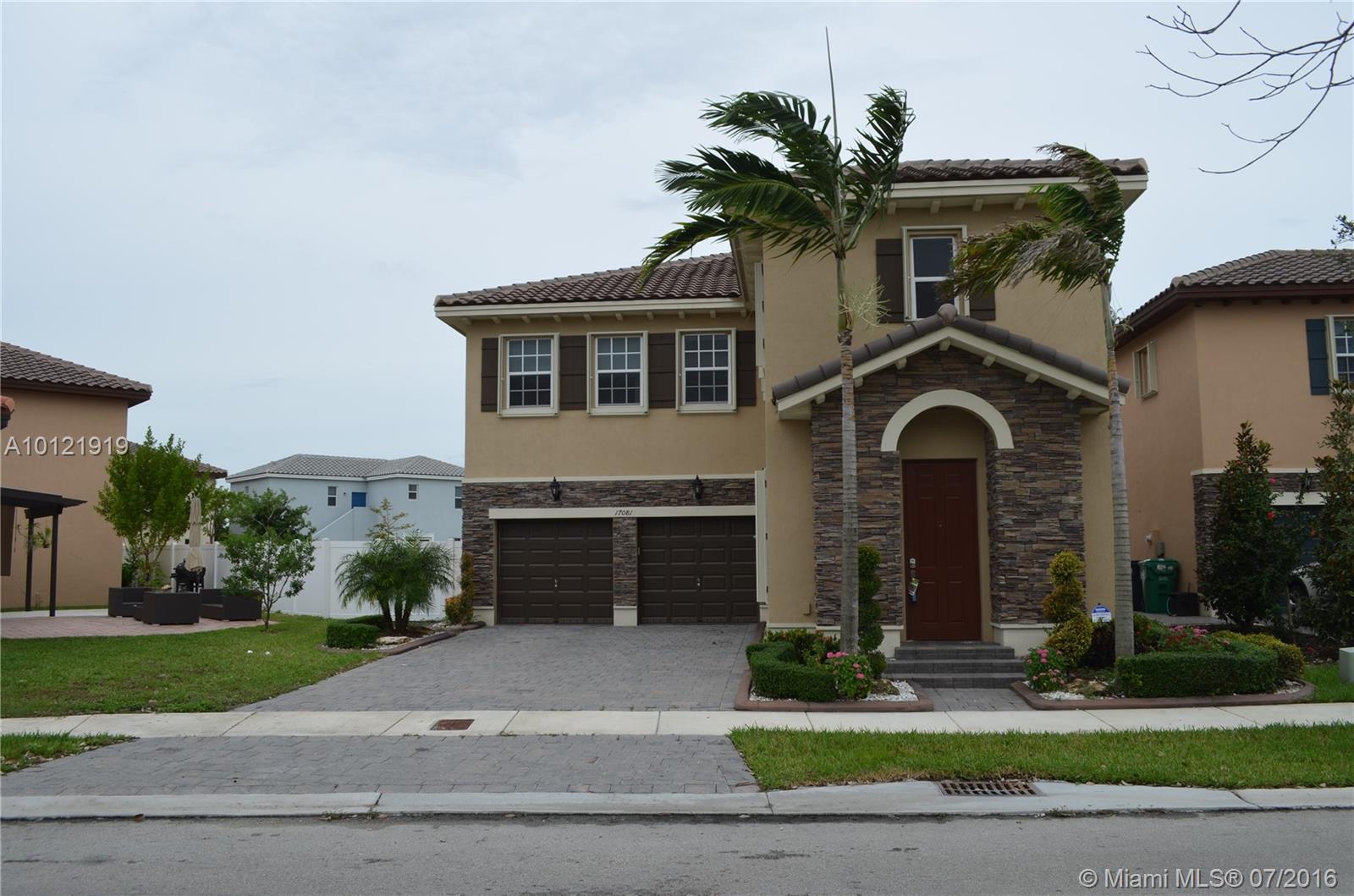 Kendall Commons Residenti - Residential Lease