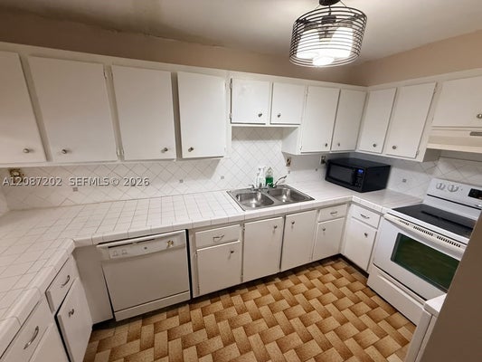 10000 NW 80TH CT APT 2361, HIALEAH GARDENS, FL 33016 - Image b522c6df3e7805b7828aa3a565f4316b/4001097631