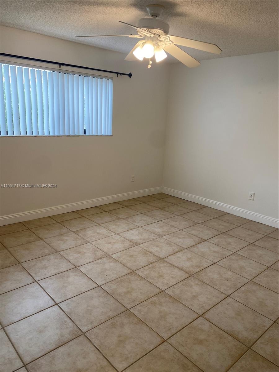CALUSA CLUB VILLAGE CONDO - Residential Lease