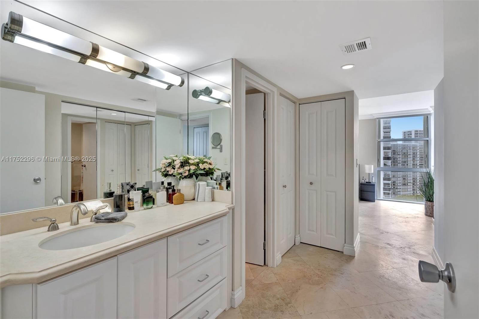 AVENTURA ELDORADO CONDO - Residential