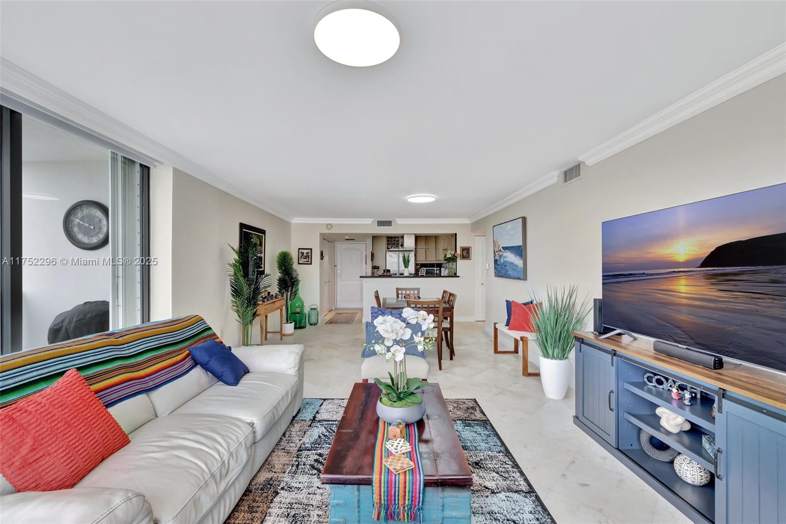 AVENTURA ELDORADO CONDO - Residential