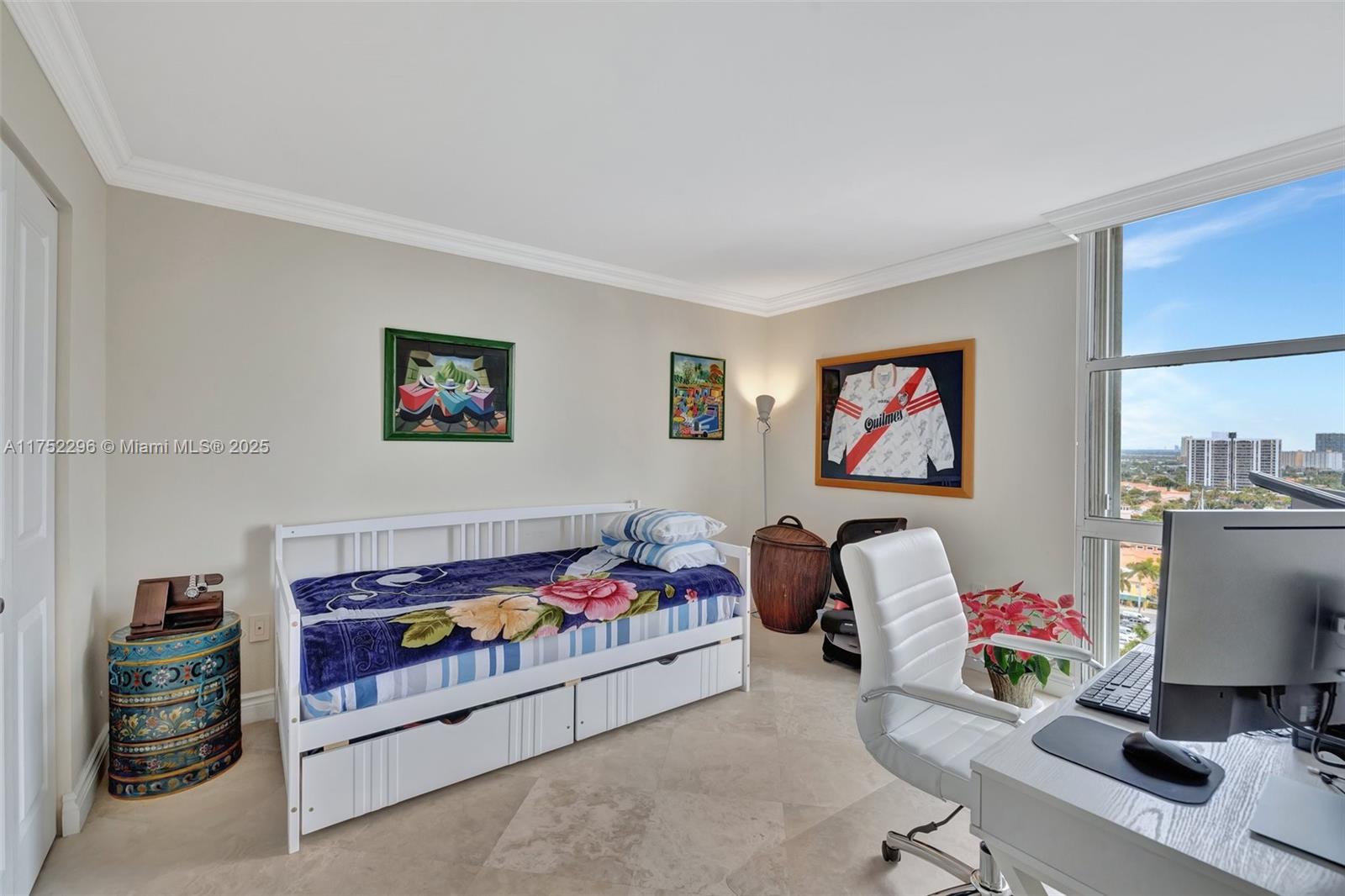 AVENTURA ELDORADO CONDO - Residential