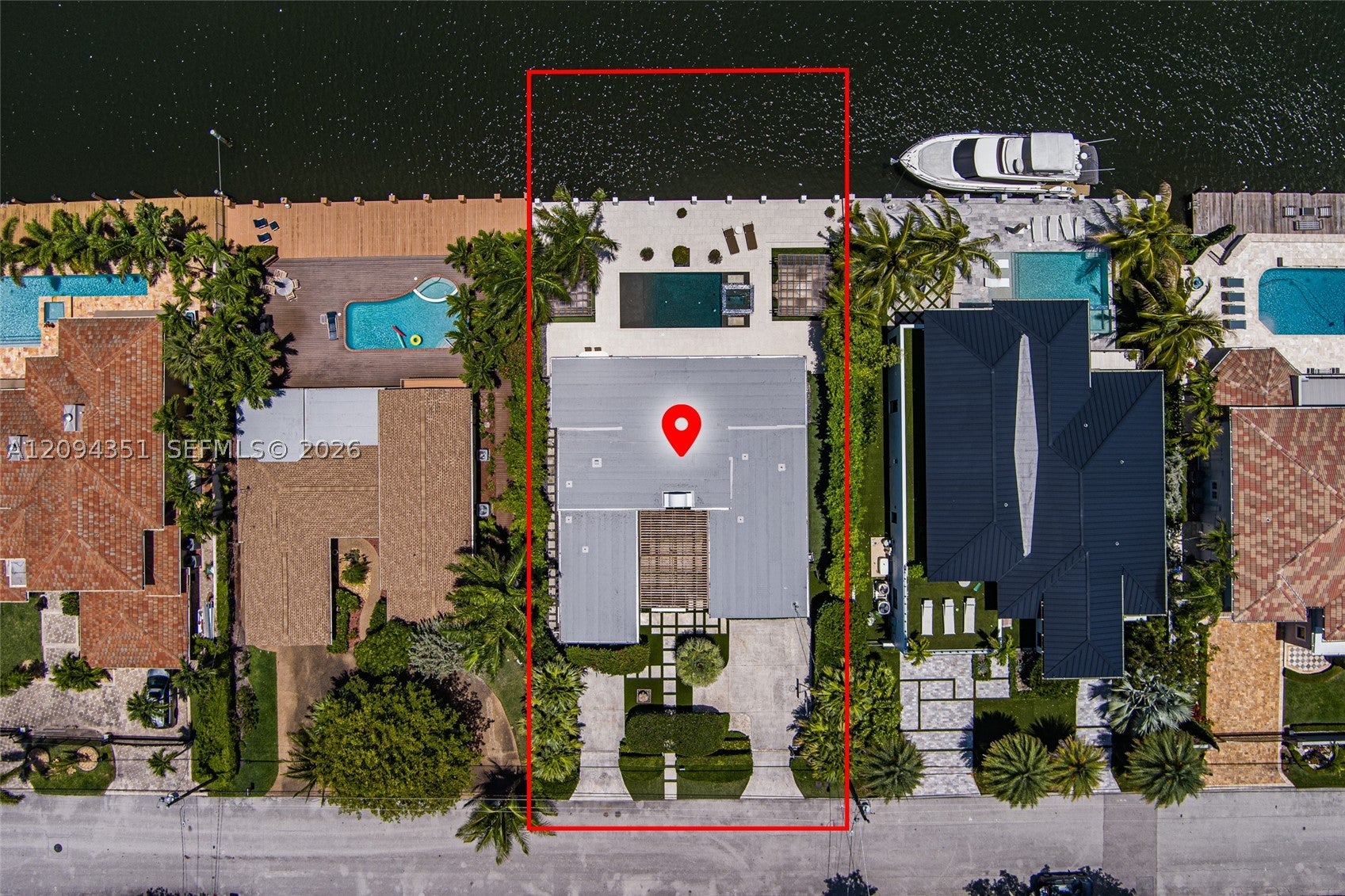 2401 Sea Island Dr