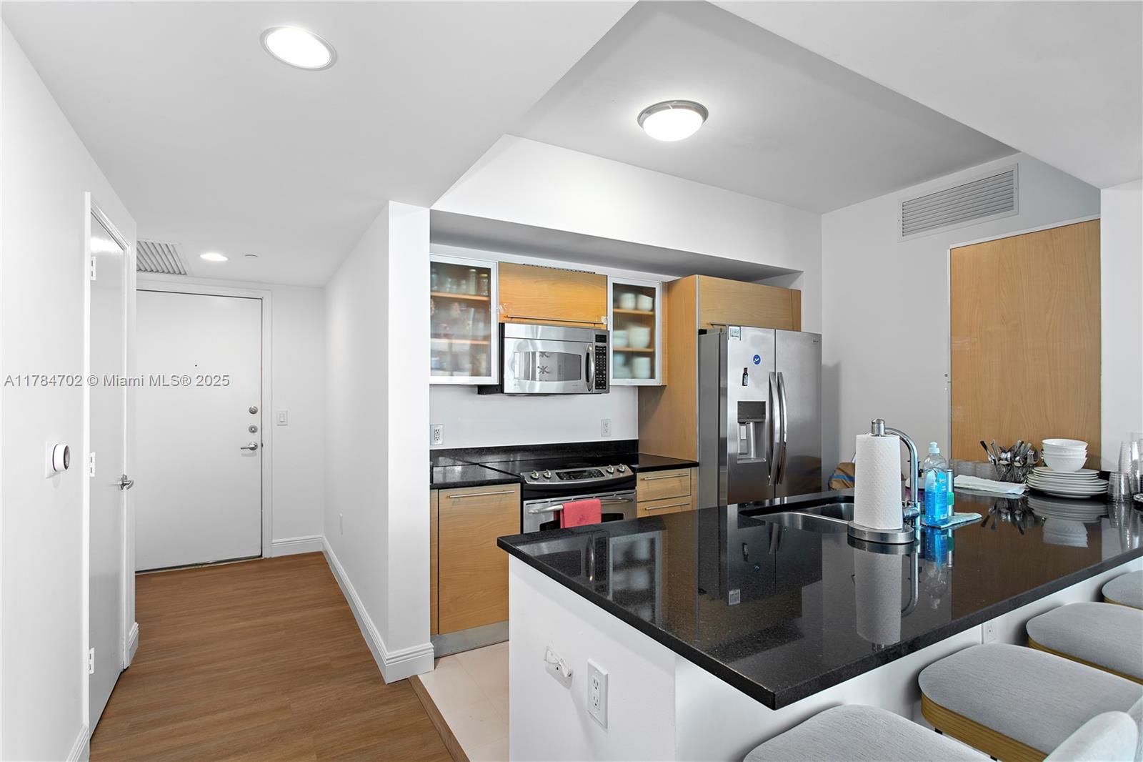 search properties 1 951 Brickell Ave 1110