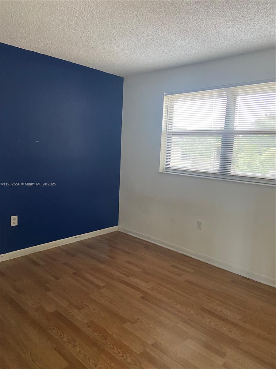 VILLAS DE VENEZIA CONDO - Residential