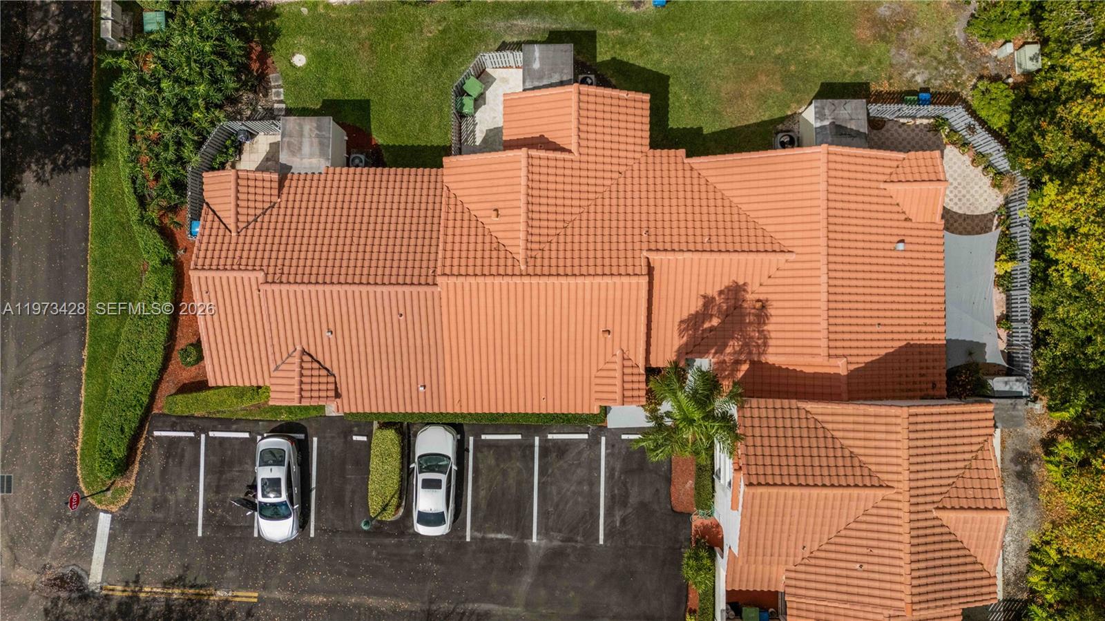 COUNTRY ISLES PHASE II - Residential