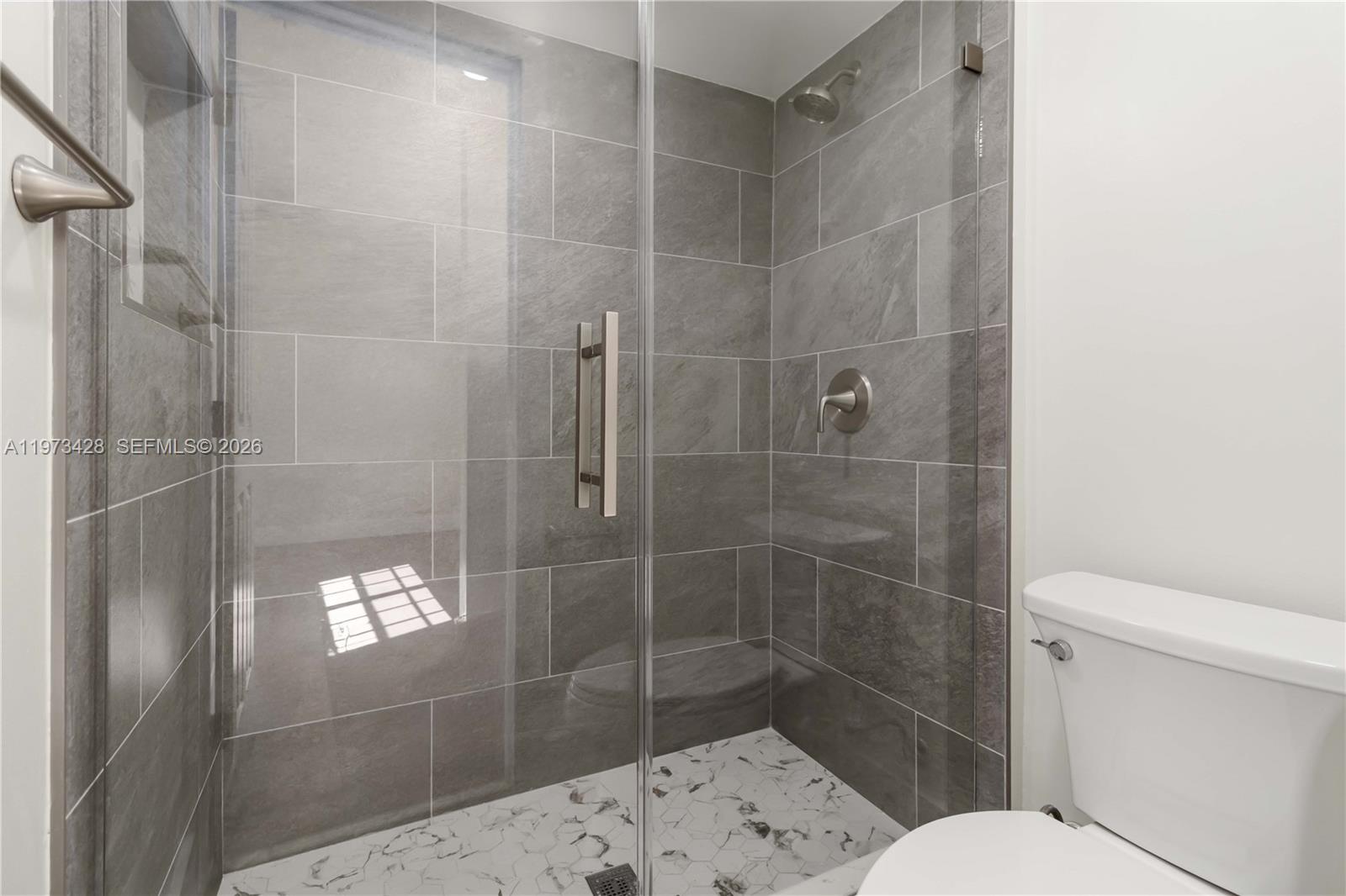 COUNTRY ISLES PHASE II - Residential