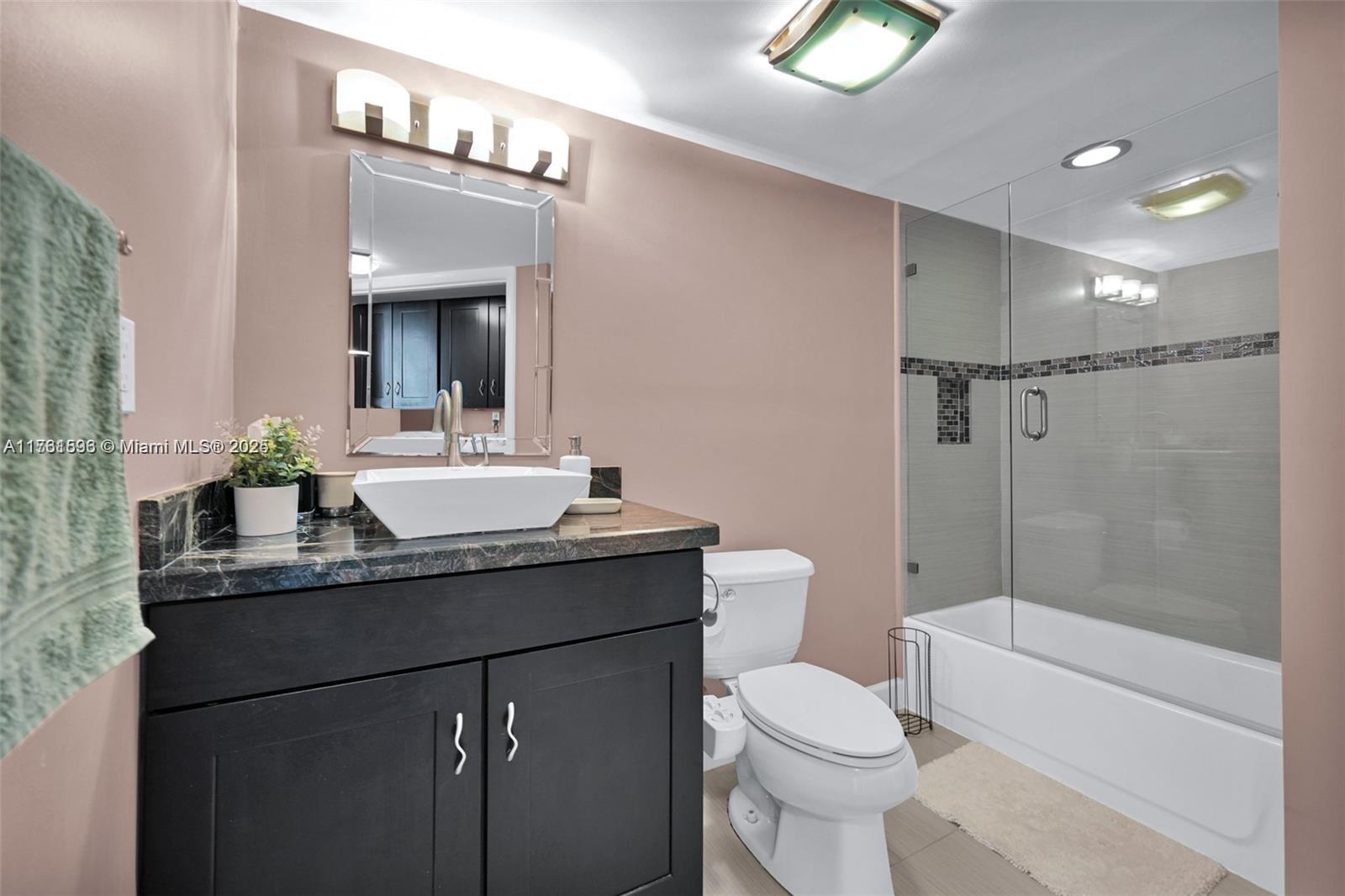 ANCHOR BAY CLUB CONDO - Residential