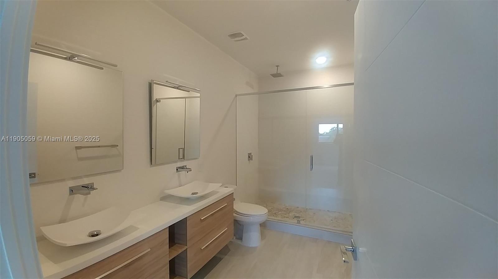 PLANTATION BUSINESS PARK - Residential Lease