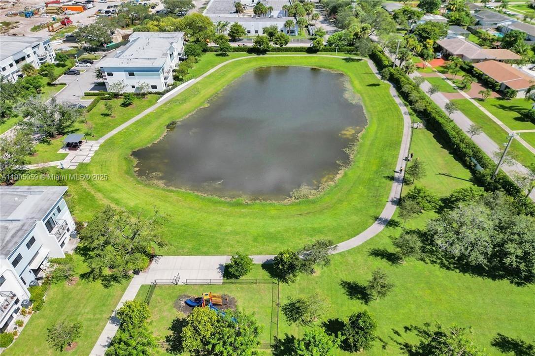 PLANTATION BUSINESS PARK - Residential Lease