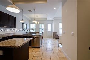 DOWNTOWN DORAL DUTCHER - Residential Lease