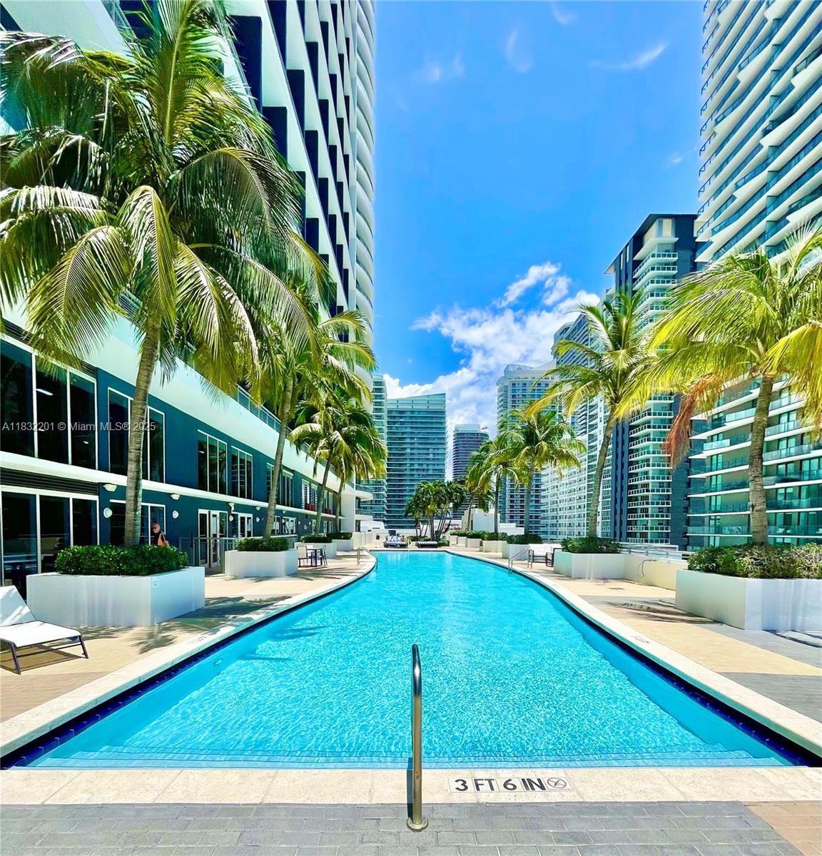 INFINITY AT BRICKELL COND - Residential