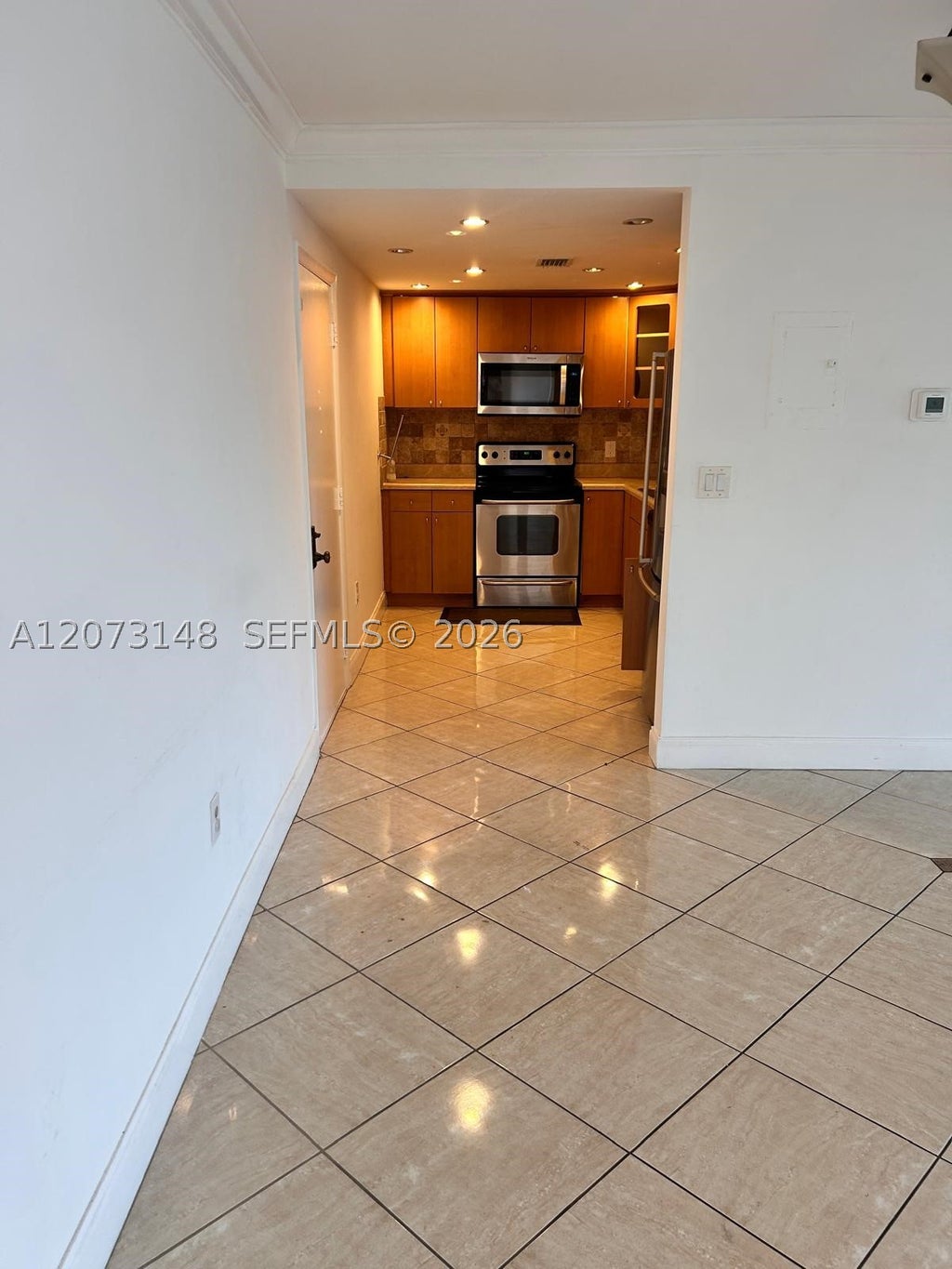 Photo of 4060 N Hills Dr #39, Hollywood, FL 33021 (MLS # A12073148)