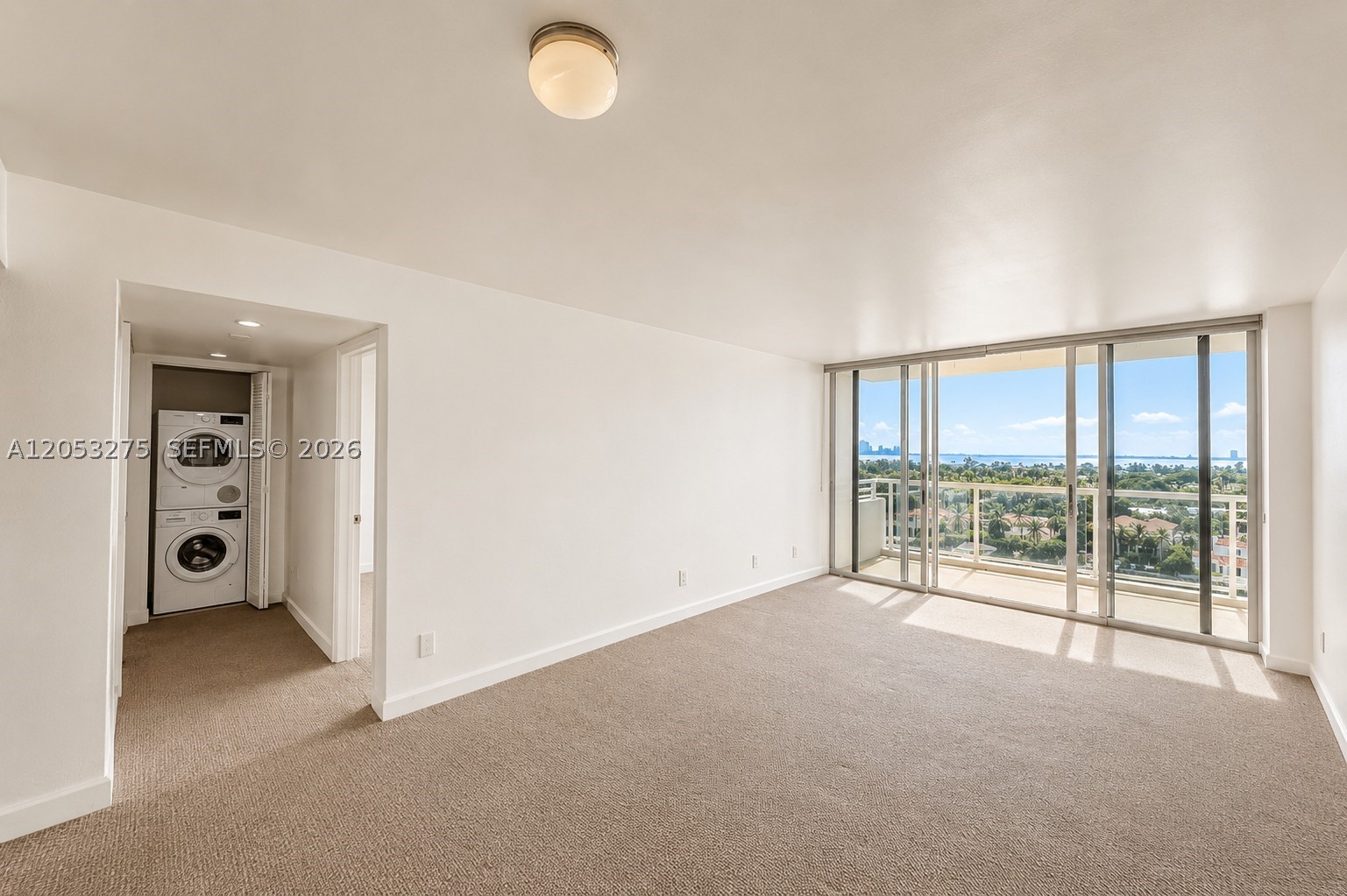 5600 Collins Ave 11L