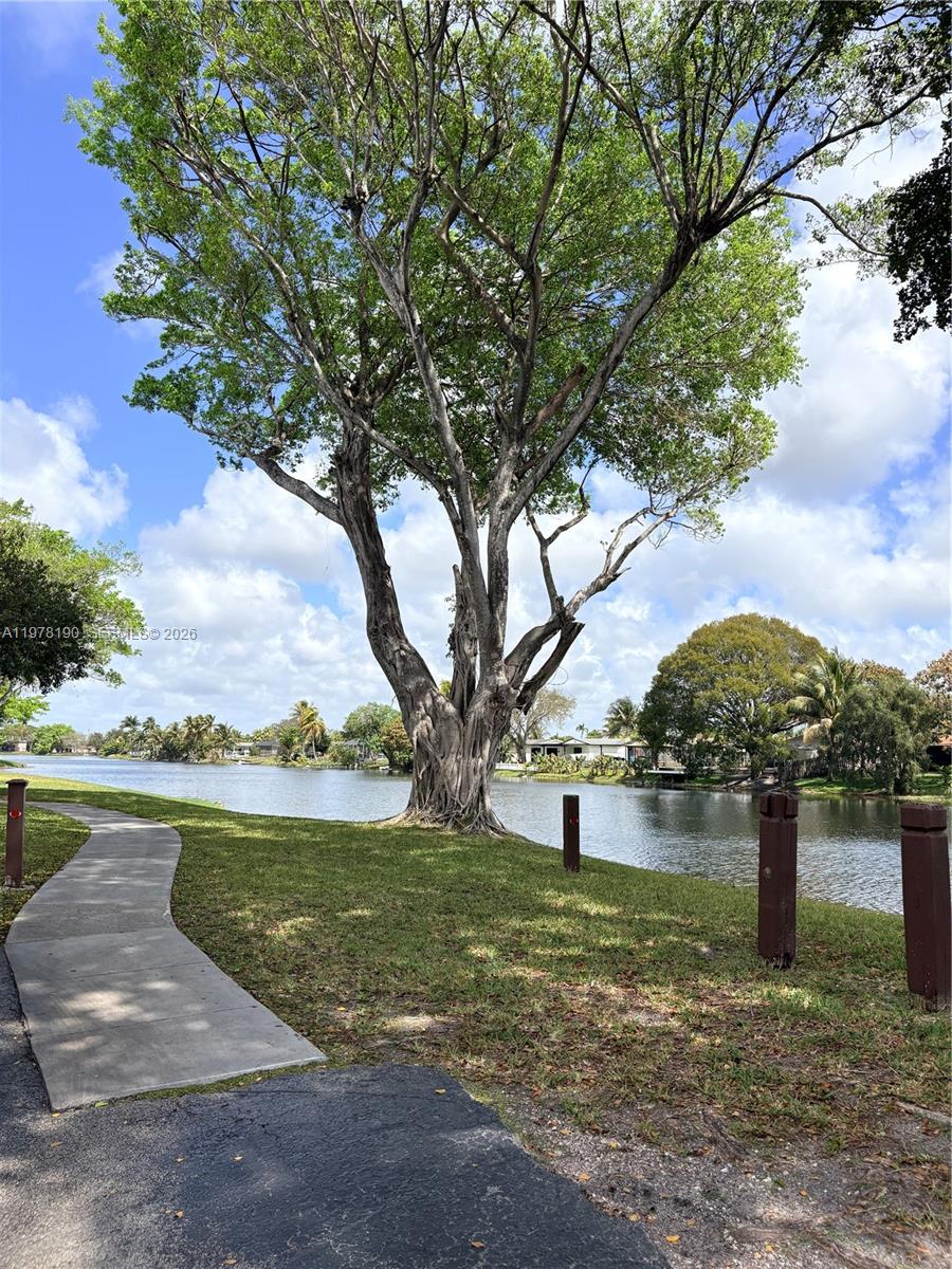 REFLECTIONS AT PEMBROKE P - Residential