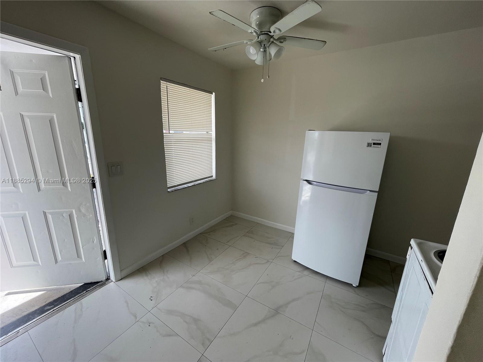LAKE WORTH TOWN OF ADD 1 - Residential Lease