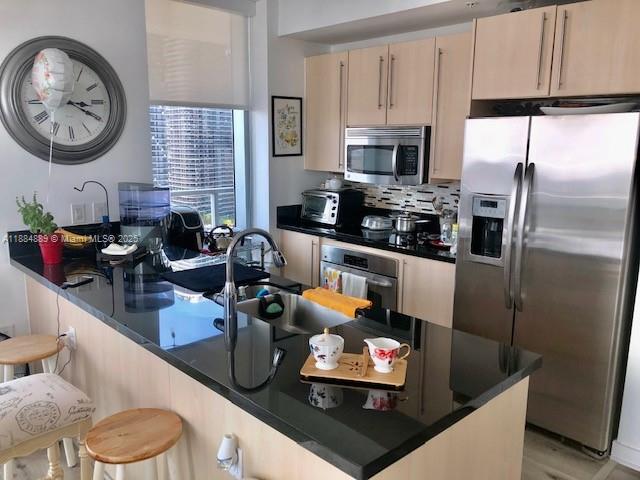 1111 SW 1st Ave 3225 SHORT TERM