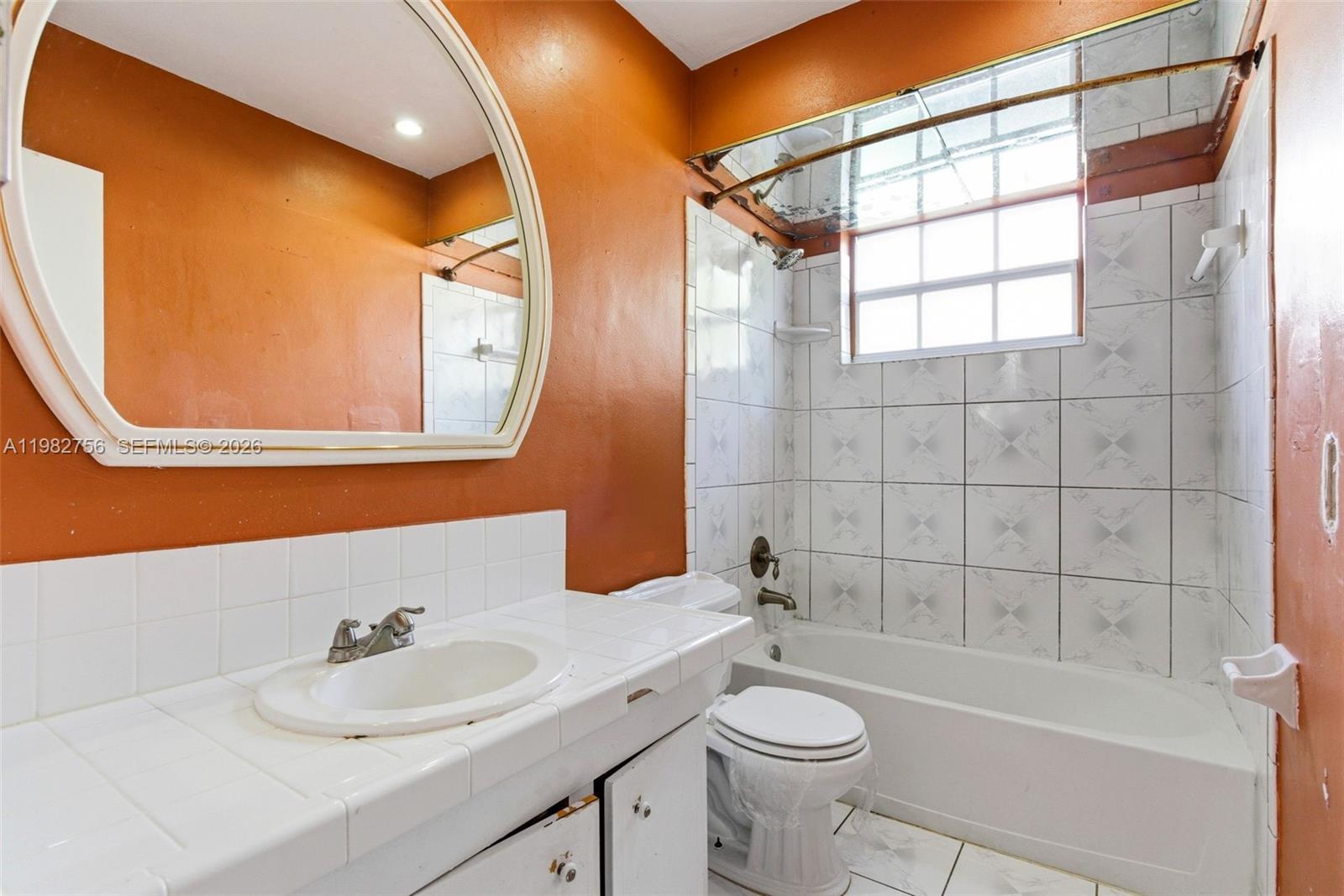 SUNRISE GOLF VILLAGE SEC - Residential