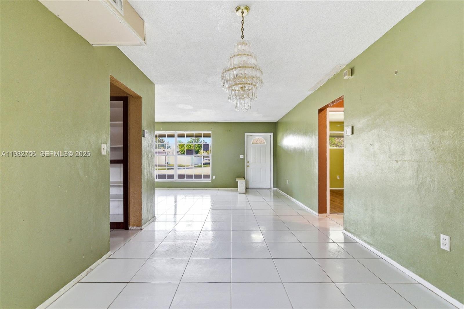 SUNRISE GOLF VILLAGE SEC - Residential