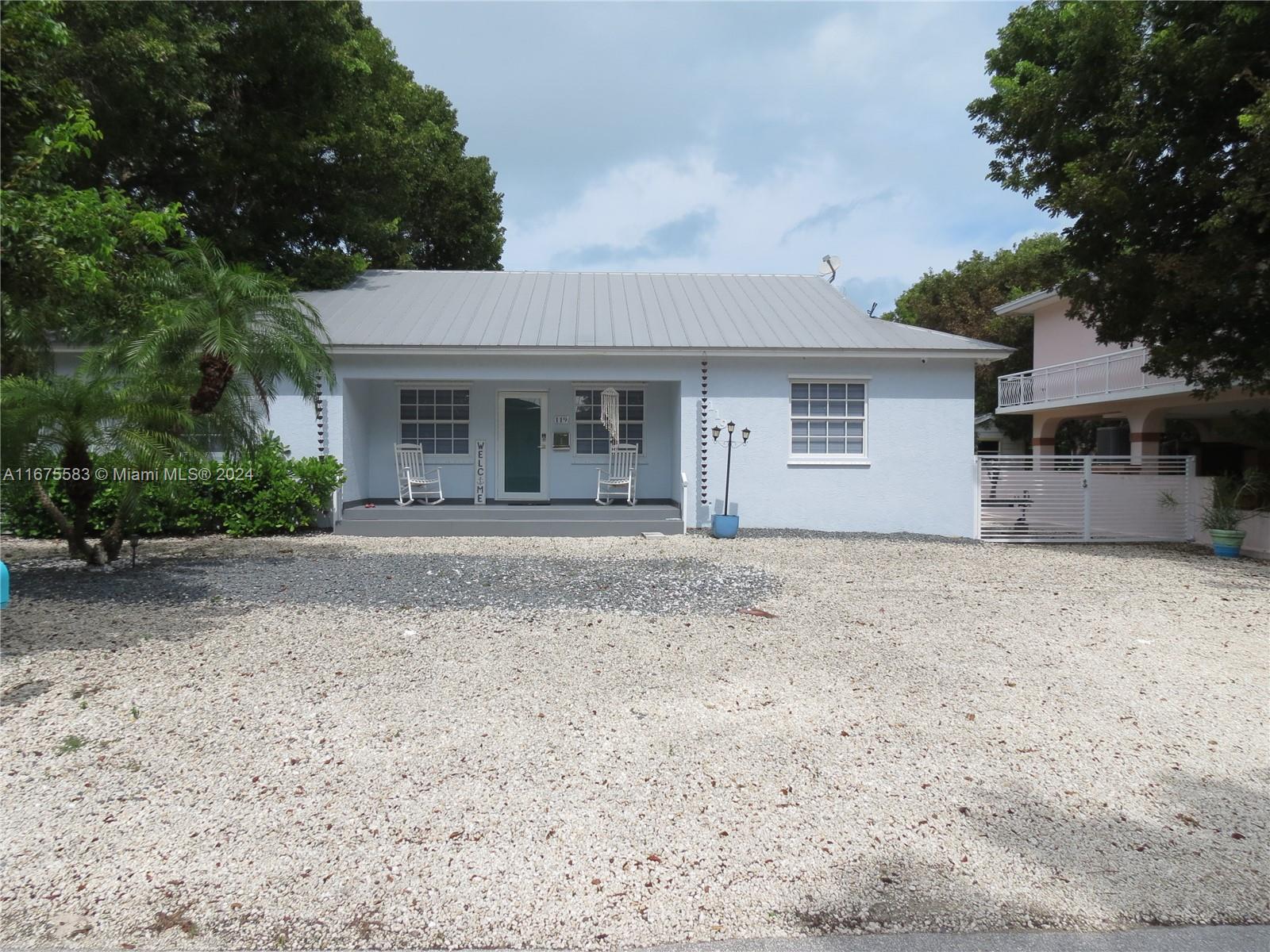 Rental Property at 119 Peace Ave, Key Largo, Monroe County, Florida - Bedrooms: 3 
Bathrooms: 2  - $6,100 MO.