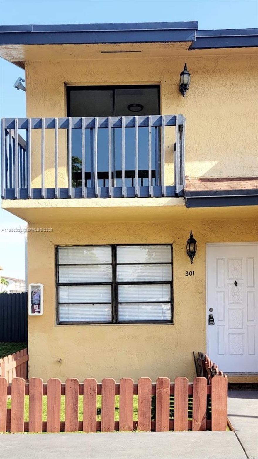 *CORNER UNIT TOWNHOUSE in Hialeah* Has 2 Bedrooms 1.5 Bathrooms, Spacious Fenced in Patio, covered terrace and balcony in bedrooms upstairs, modern kitchen, washer and dryer in Unit. Close to Palmetto, Schools, Daycare, Shopping's, Publix, Restaurants, Westland Mall, Mater Academy & more! Only First and Security Moves you in, Association Approval within 1-week.