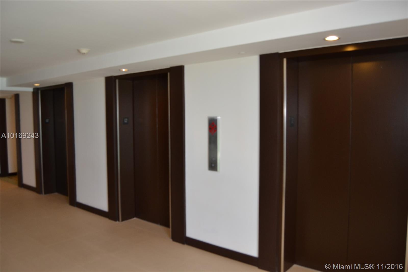 Arlen Beach Condo - Residential Lease