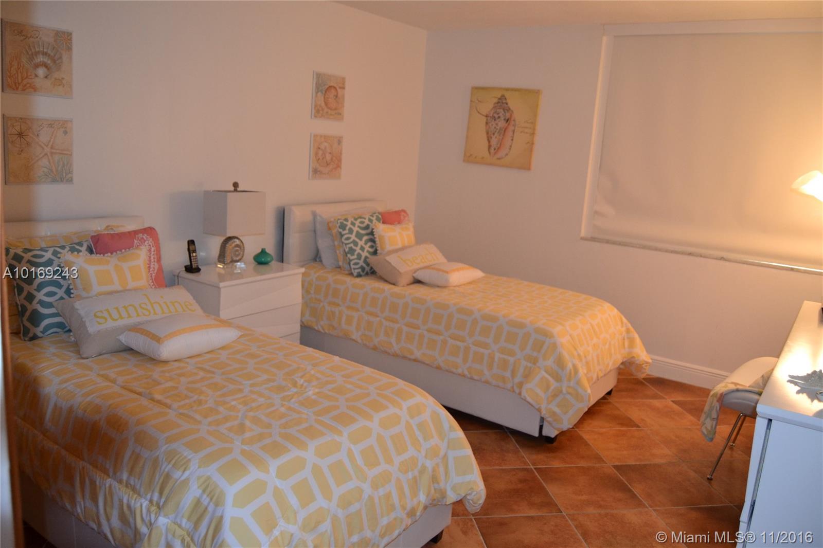 Arlen Beach Condo - Residential Lease