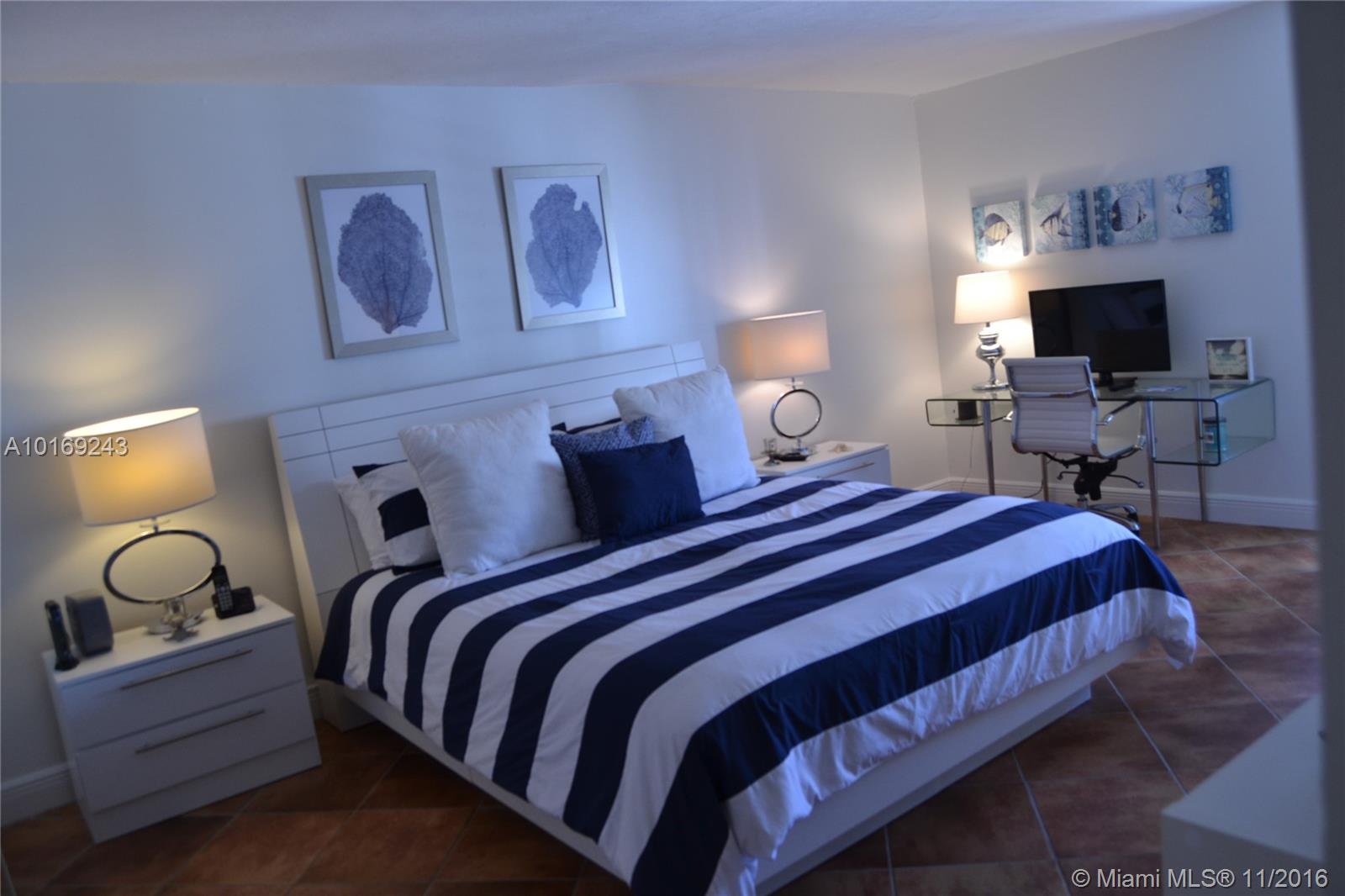 Arlen Beach Condo - Residential Lease