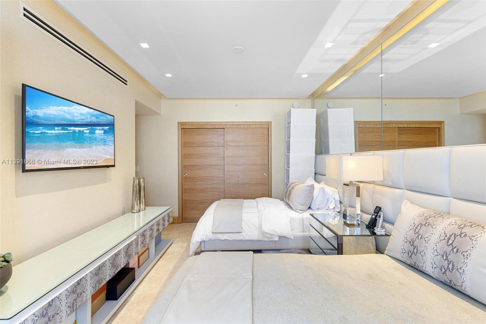 ACQUALINA OCEAN RESIDENCE - Residential