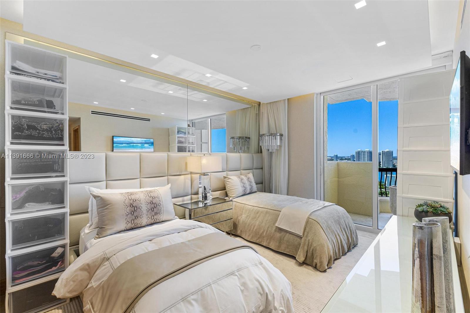 ACQUALINA OCEAN RESIDENCE - Residential