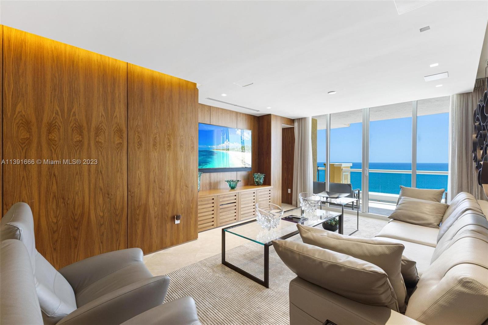 ACQUALINA OCEAN RESIDENCE - Residential