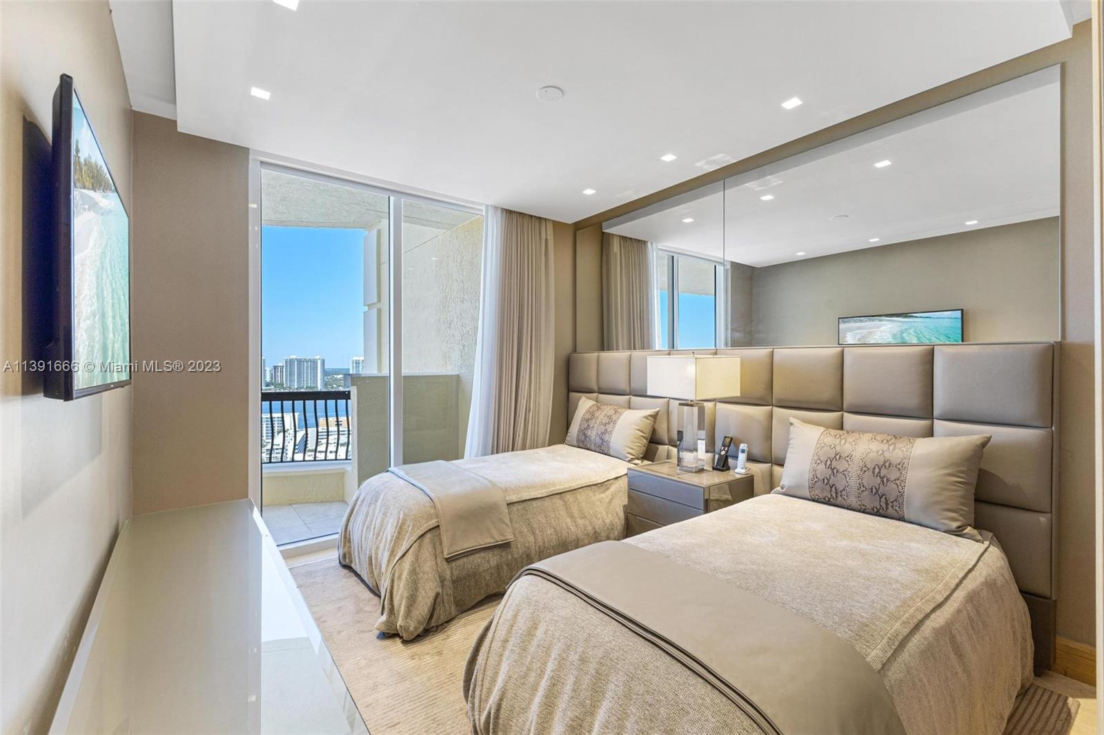ACQUALINA OCEAN RESIDENCE - Residential