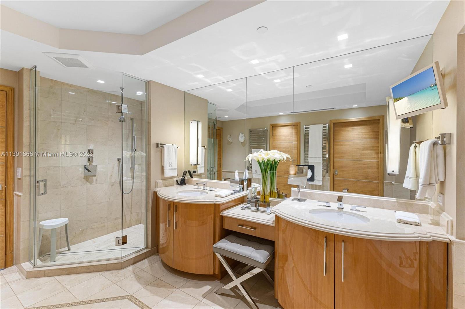 ACQUALINA OCEAN RESIDENCE - Residential