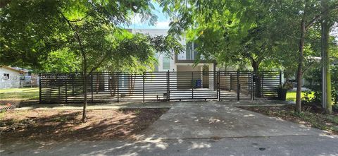 3790 Oak Ave Miami FL 33133