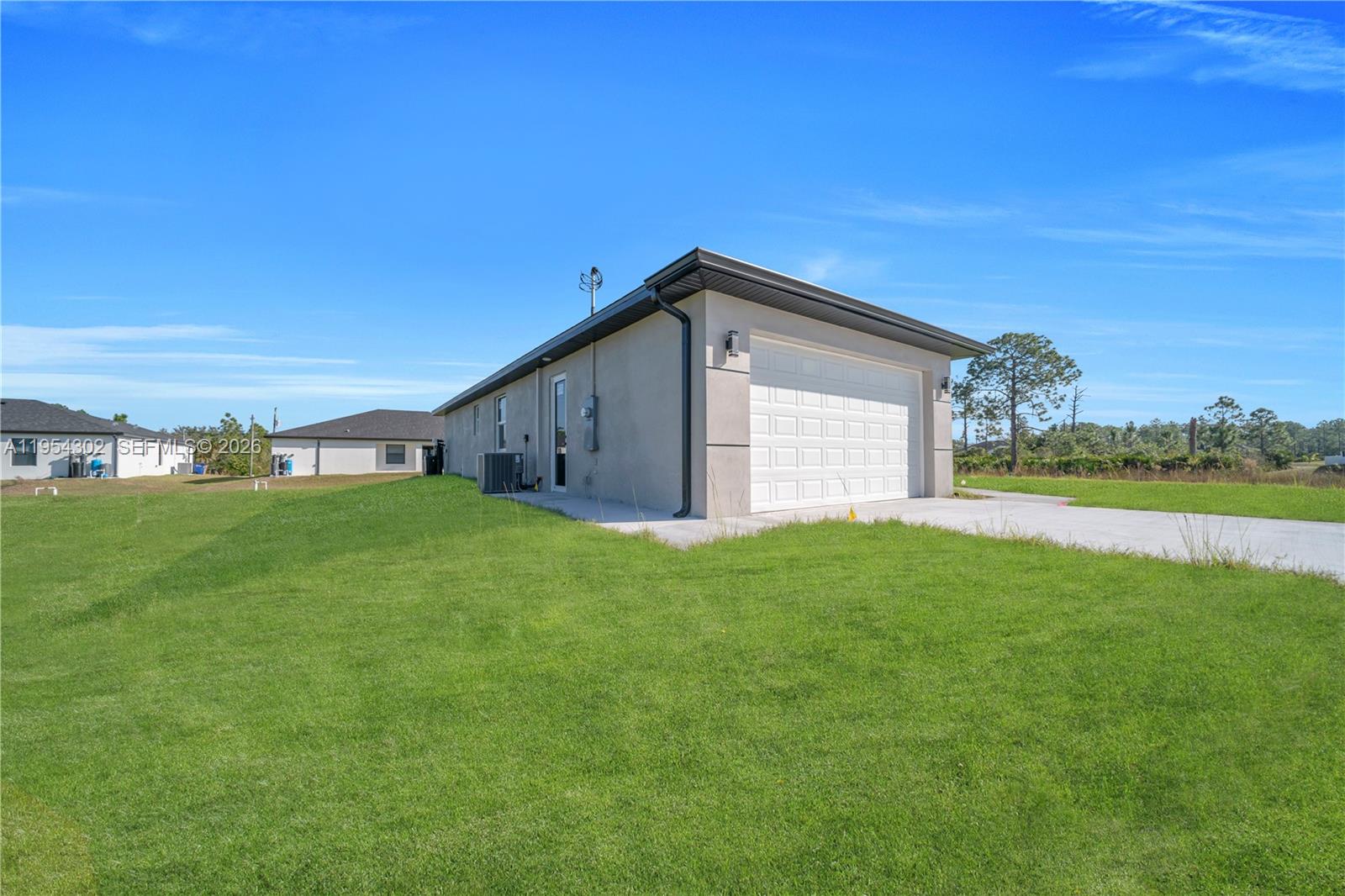 LEHIGH ACRES - Residential