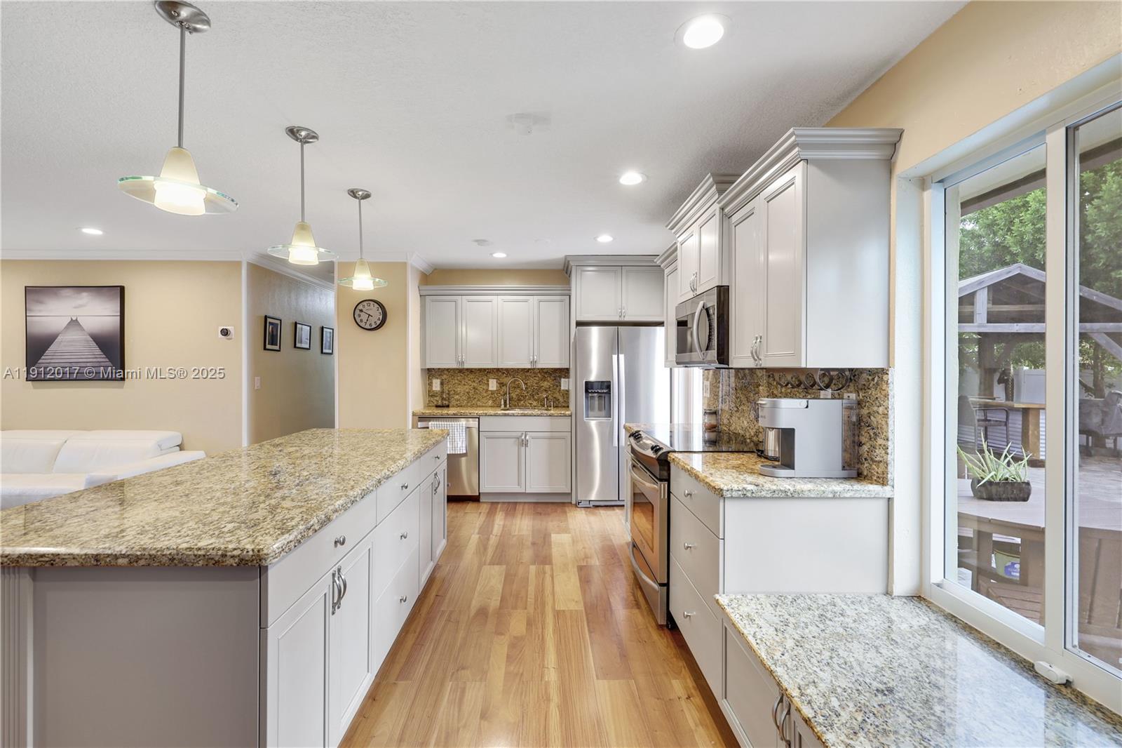 AVALON GARDEN ESTATES 1ST - Residential Lease