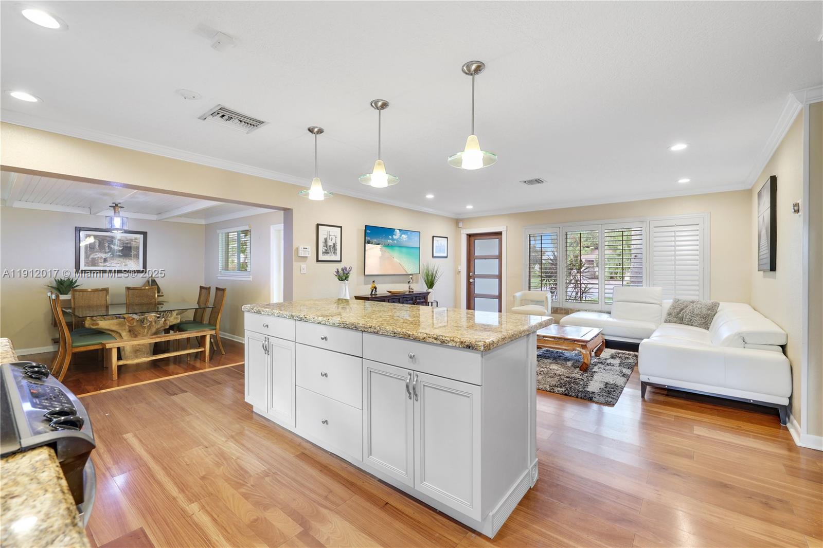 AVALON GARDEN ESTATES 1ST - Residential Lease