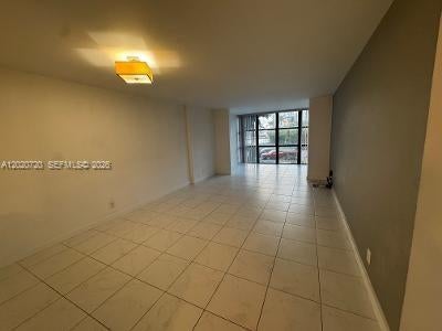 Photo of 1000 Parkview Dr #226, Hallandale Beach, FL 33009 (MLS # A12020720)