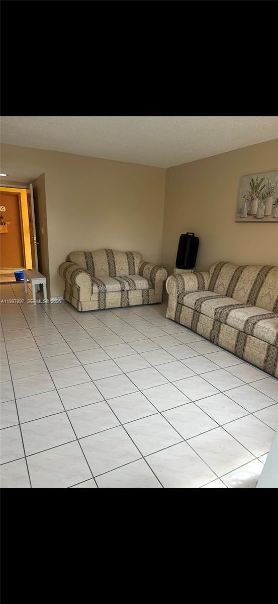 SOUTH WINDS CONDO - Residential Lease