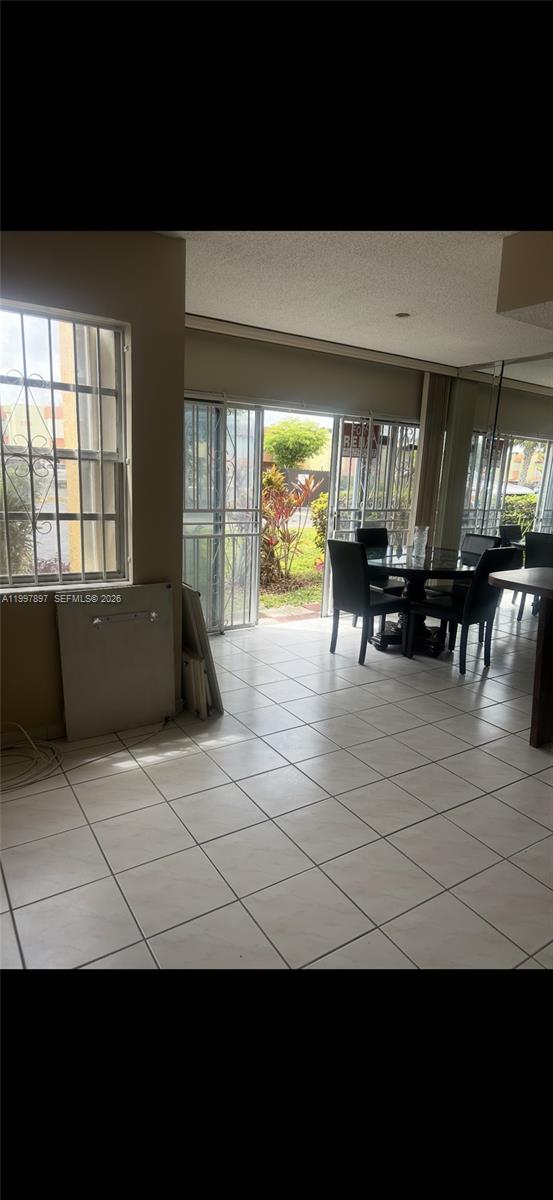 SOUTH WINDS CONDO - Residential Lease