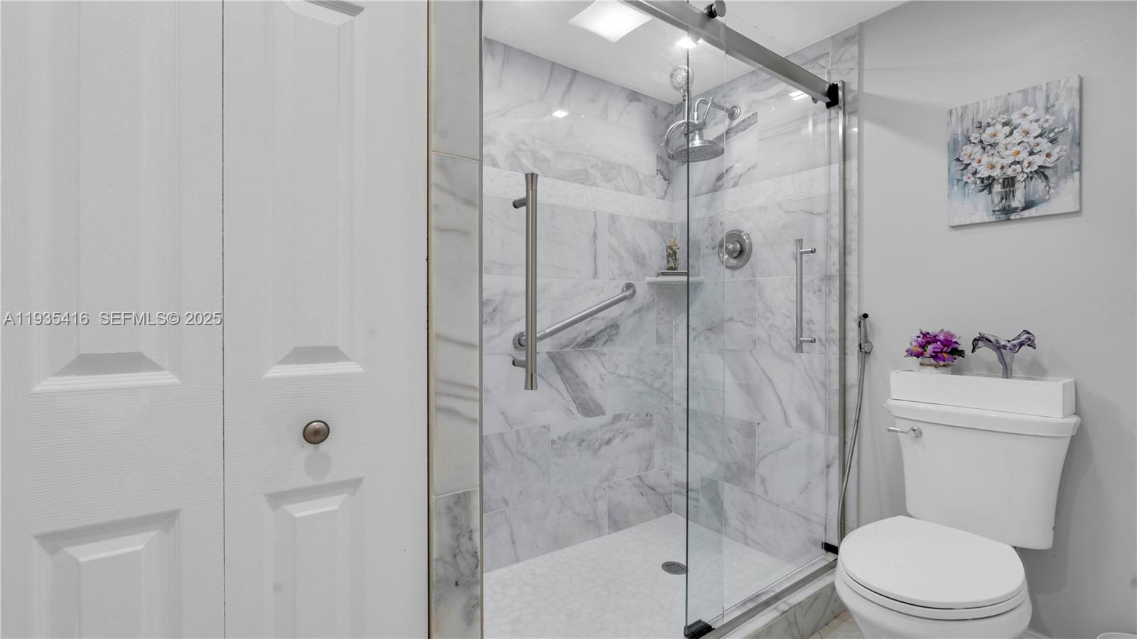 IVANHOE EAST AT CENTURY V - Residential