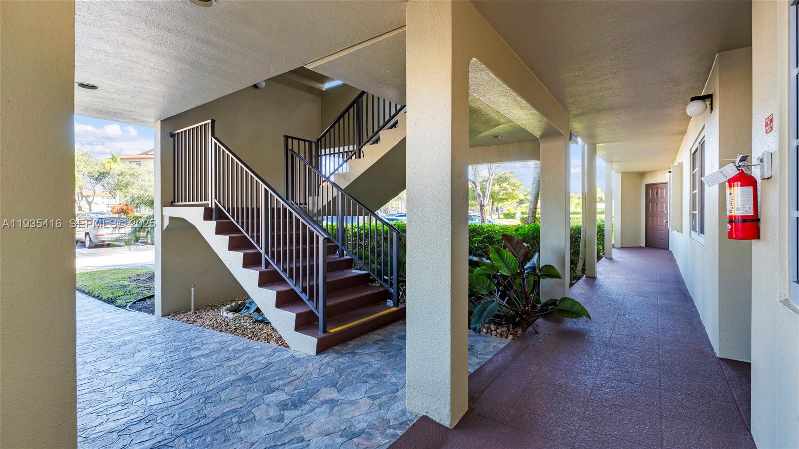 IVANHOE EAST AT CENTURY V - Residential