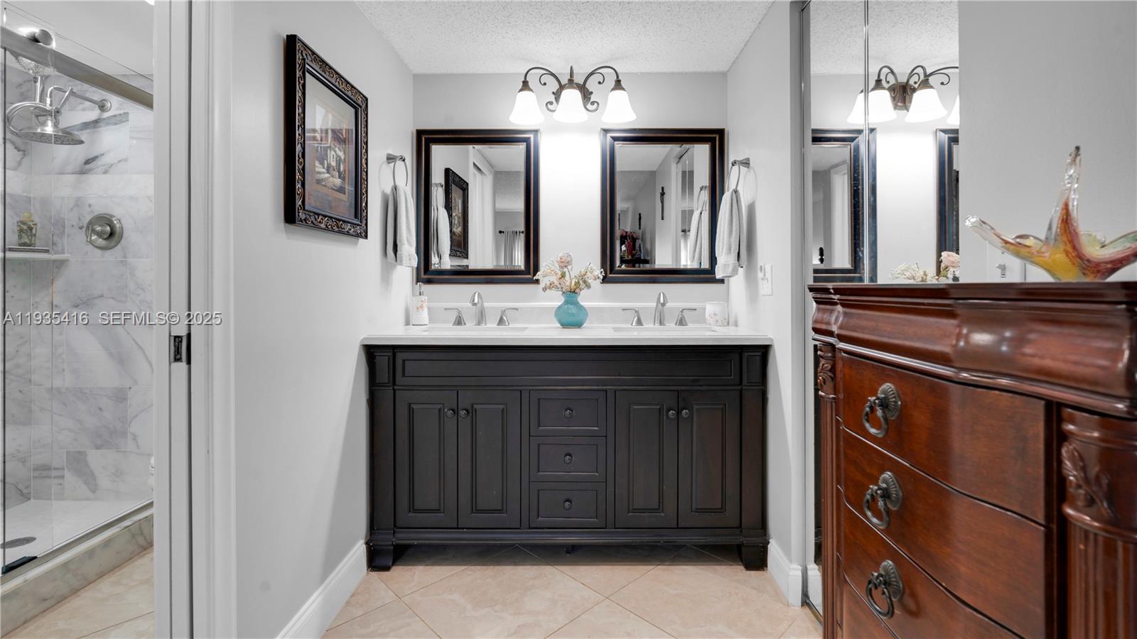 IVANHOE EAST AT CENTURY V - Residential