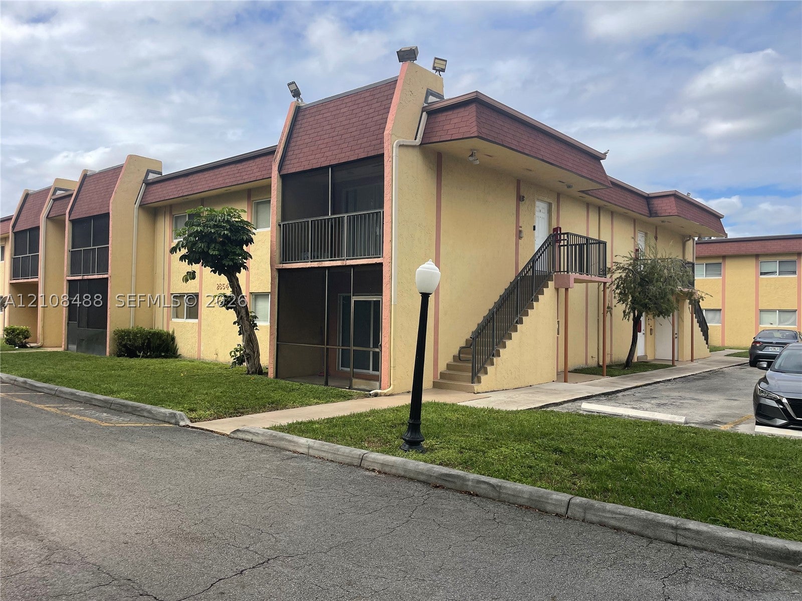 2854 NW 55th Ave 1B, Lauderhill FL 33313