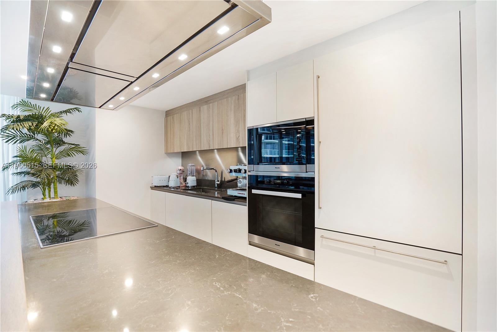 BRICKELL FLATIRON CONDO - Residential