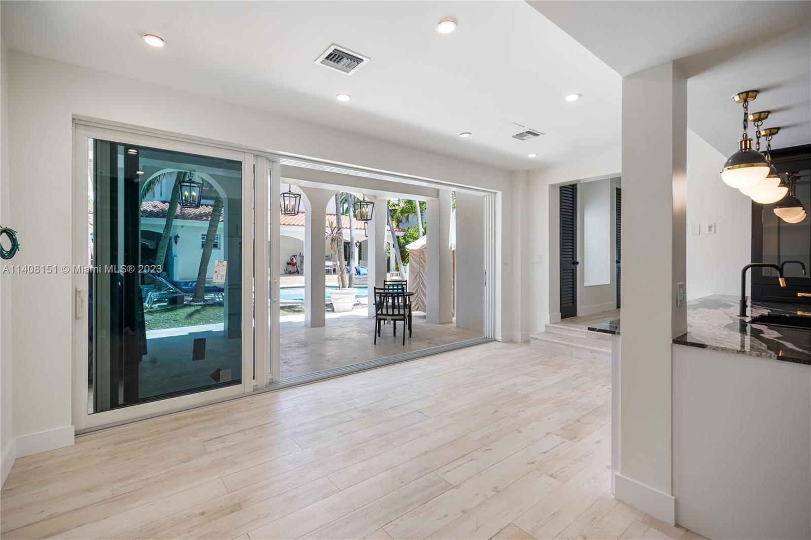 MID GOLF SUB - Residential