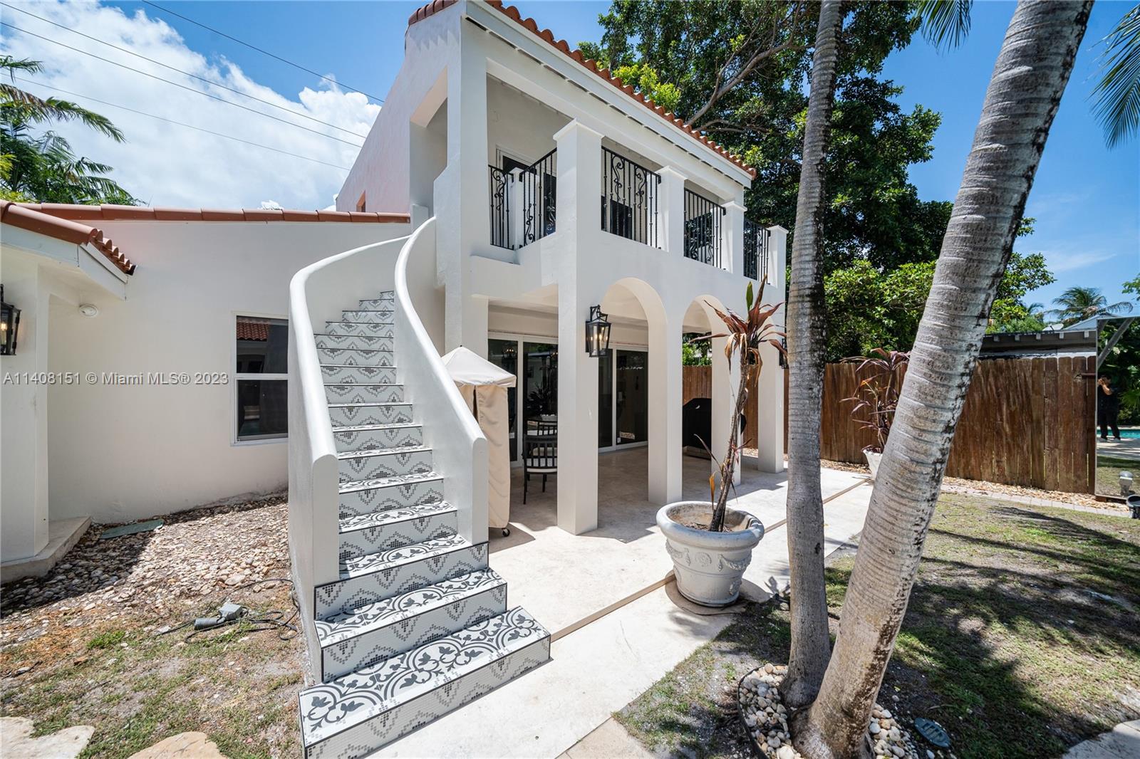 MID GOLF SUB - Residential